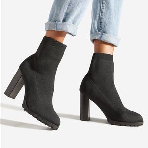 Block heel sock boots